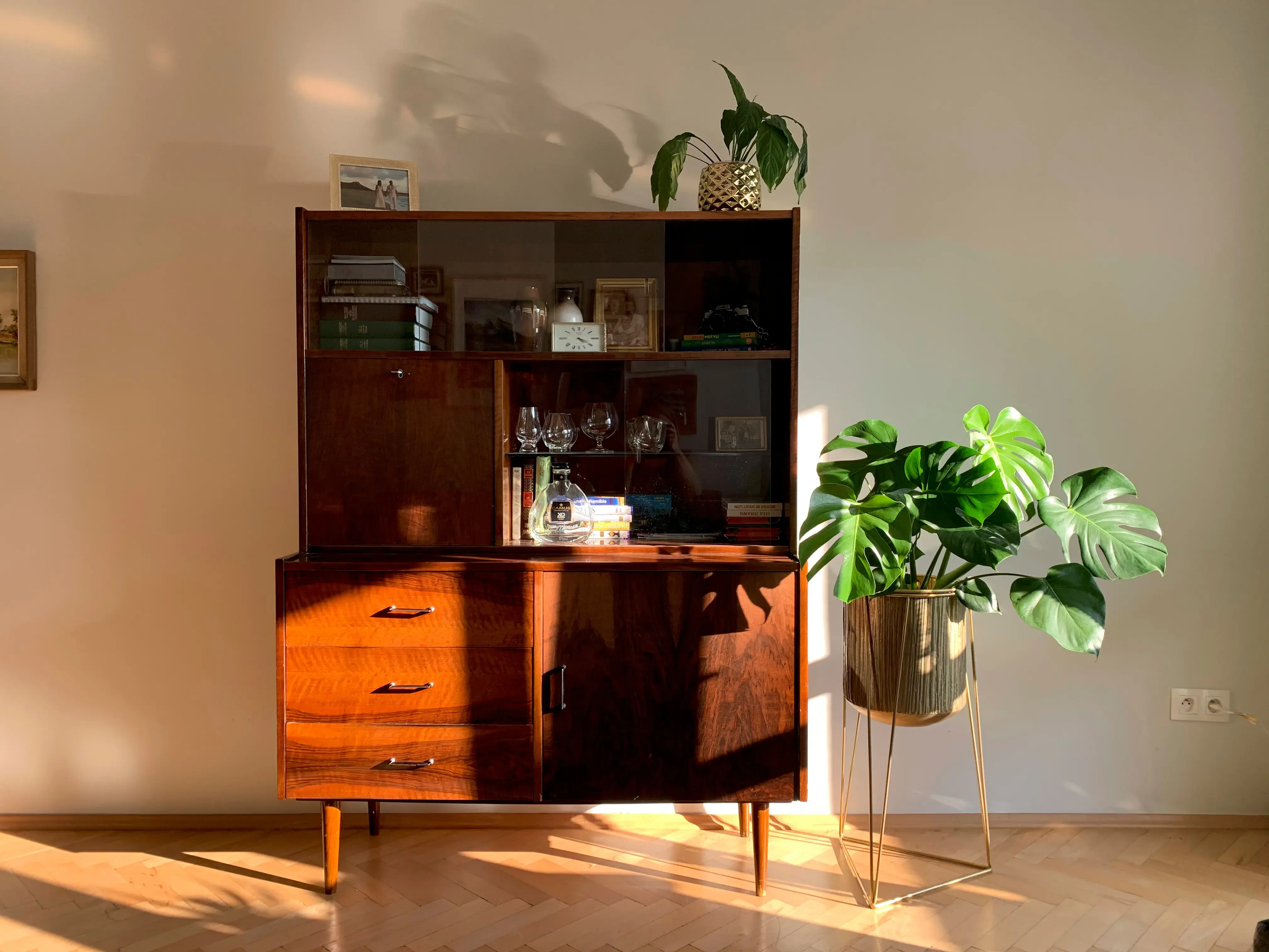 Styl PRL — jak zaaranżować wnętrze w dawnym stylu?